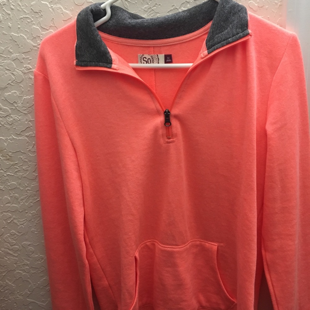 Coral lightweight sweatshirt